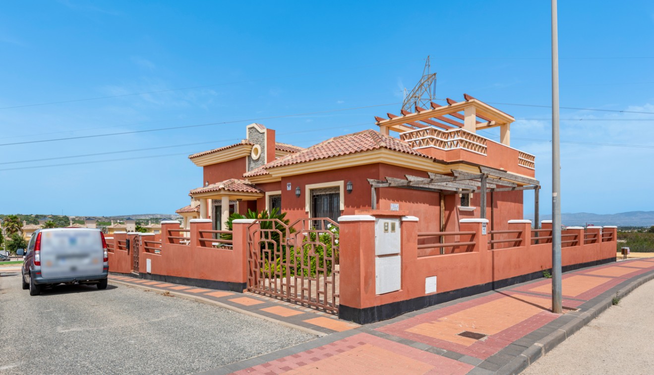 Sale - Villa - Algorfa