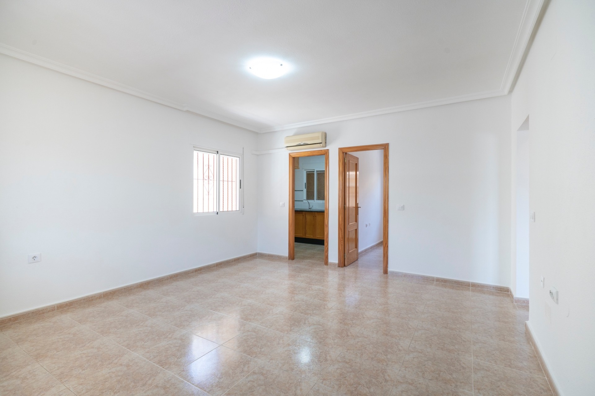 Sale - Villa - Algorfa