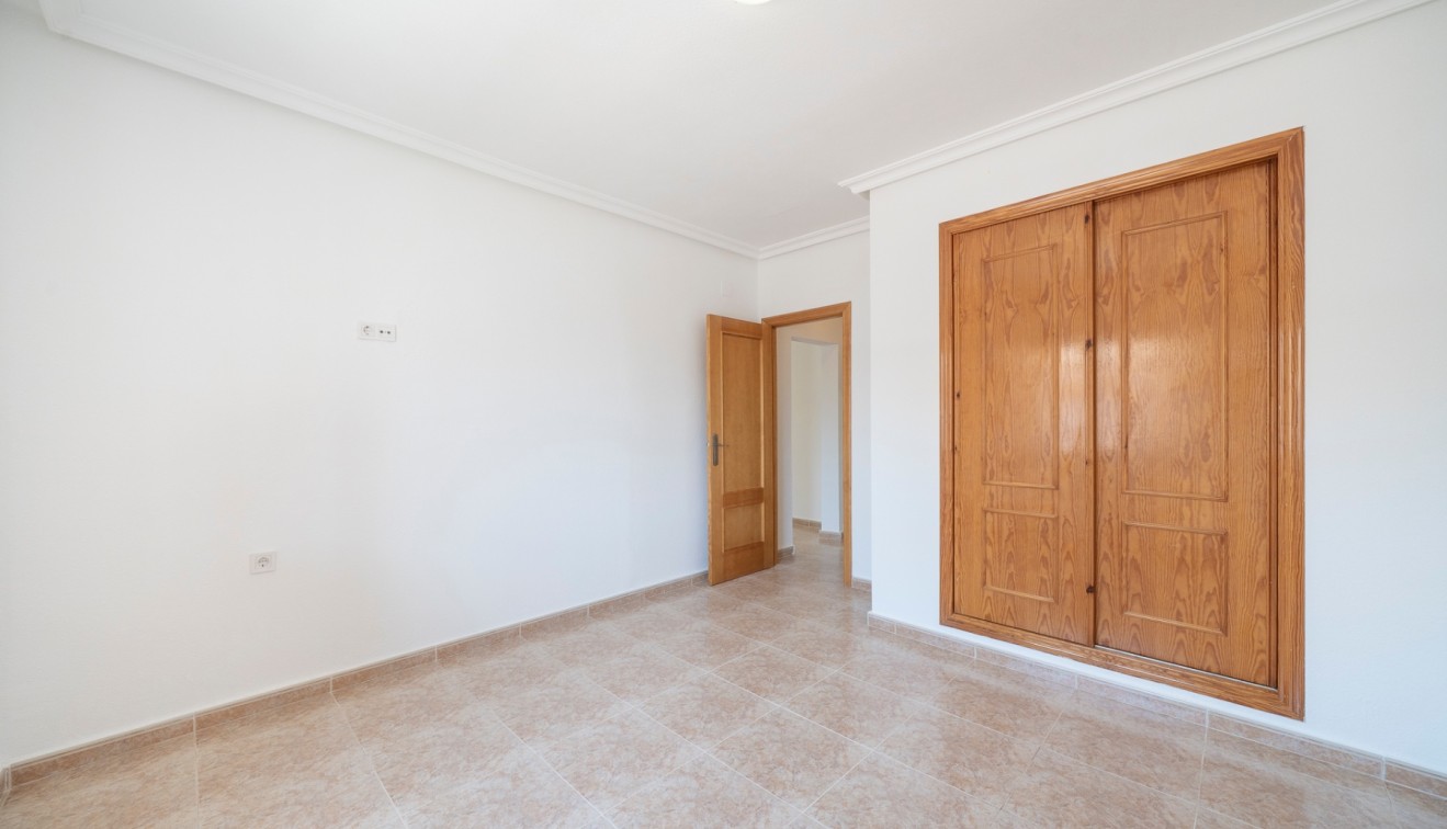 Sale - Villa - Algorfa