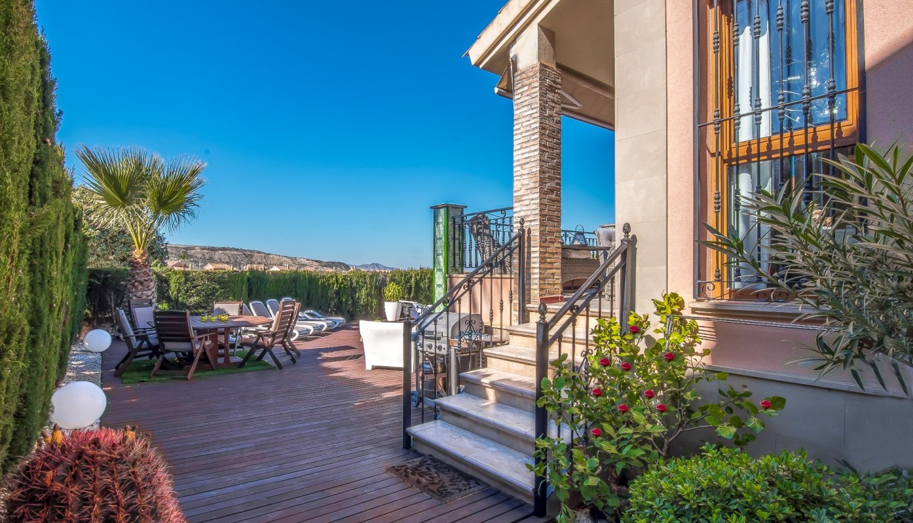 Sale - Villa - Algorfa