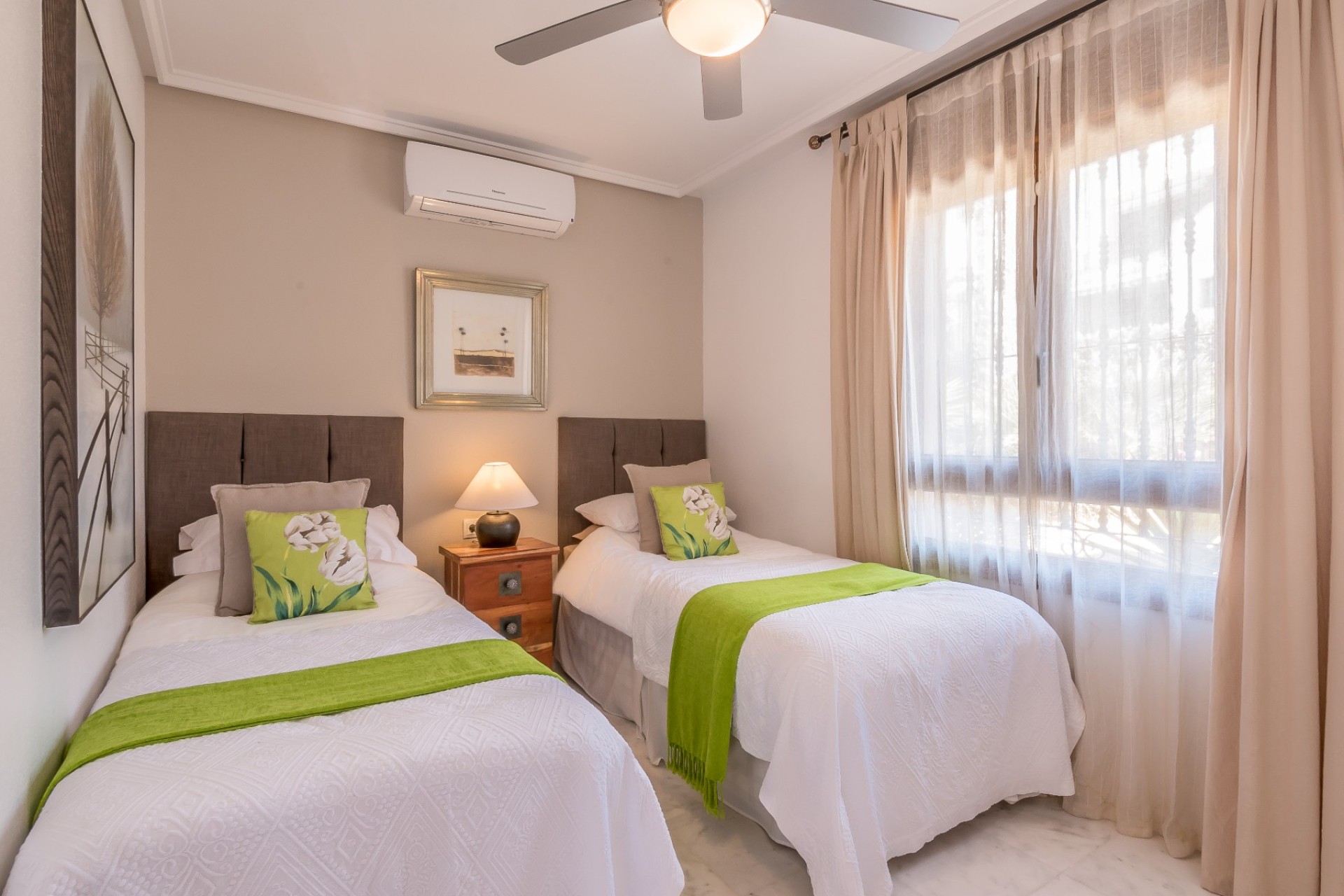 Sale - Villa - Algorfa