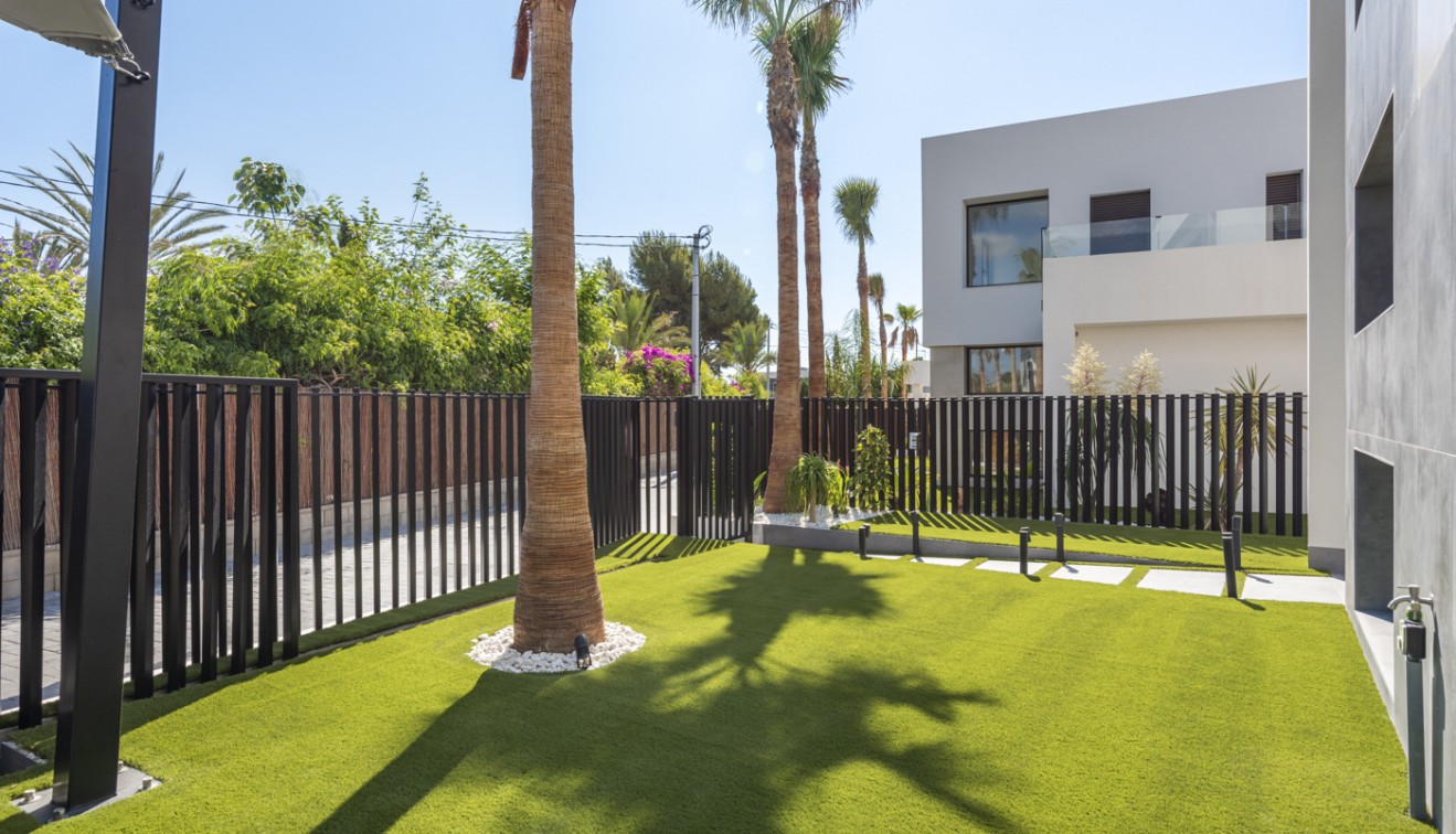 Sale - Villa - Alicante - El Campello