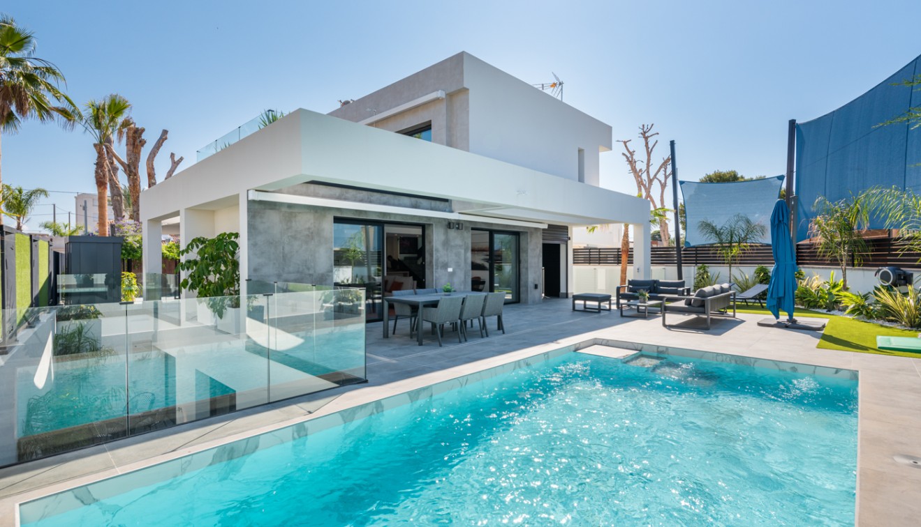 Sale - Villa - Alicante - El Campello