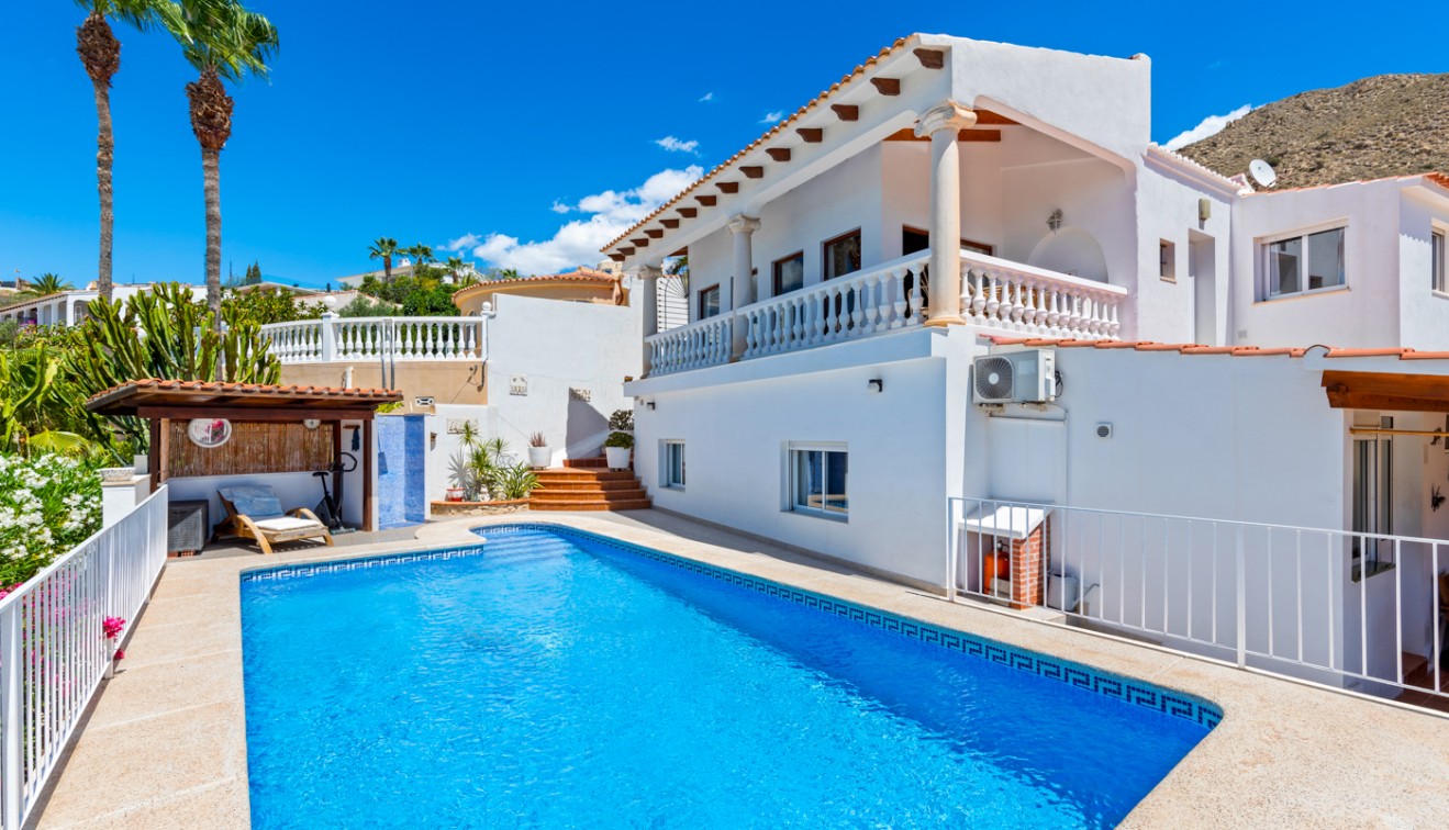 Sale - Villa - Alicante - El Campello