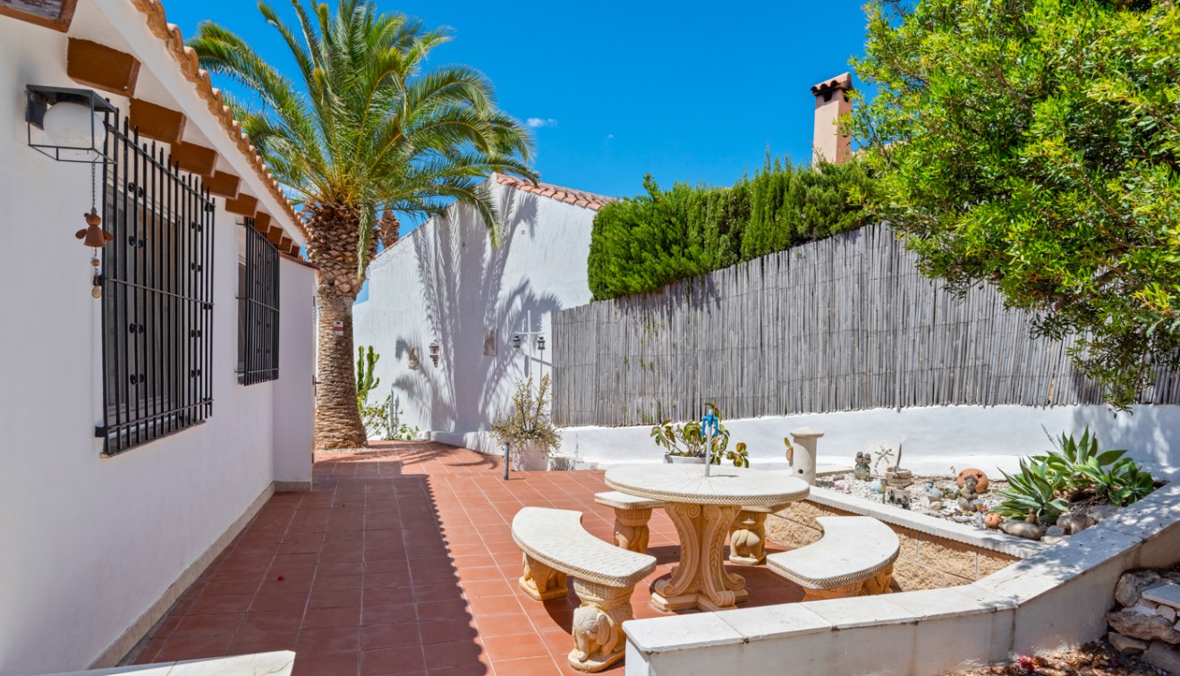 Sale - Villa - Alicante - El Campello