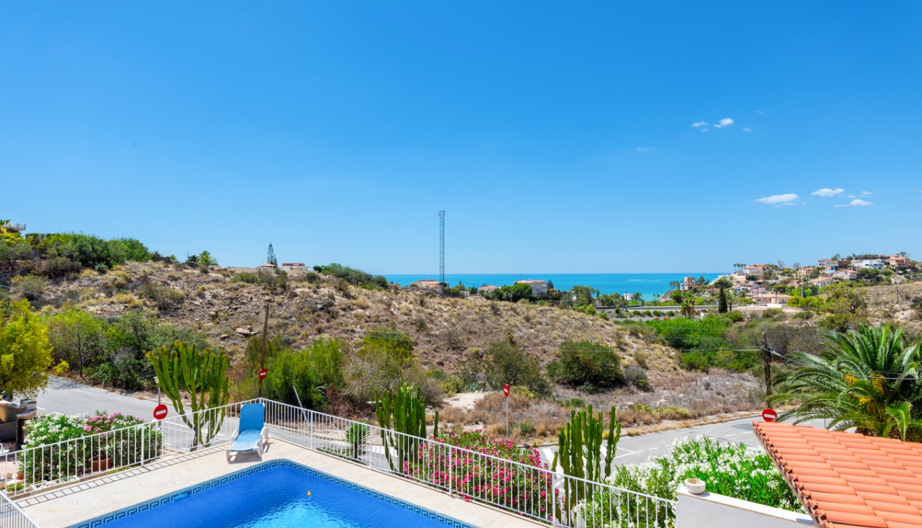 Sale - Villa - Alicante - El Campello