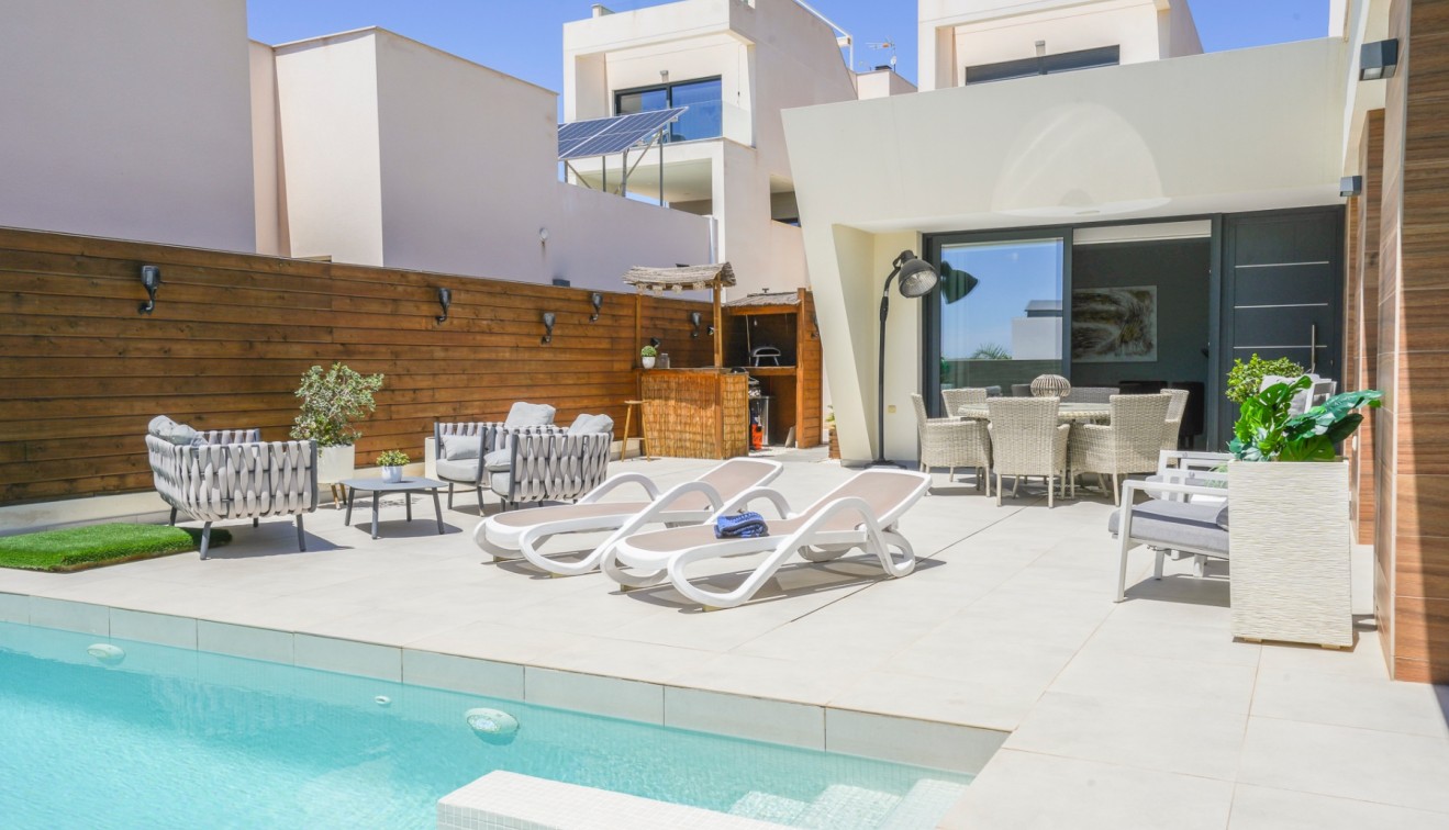 Sale - Villa - Benijófar