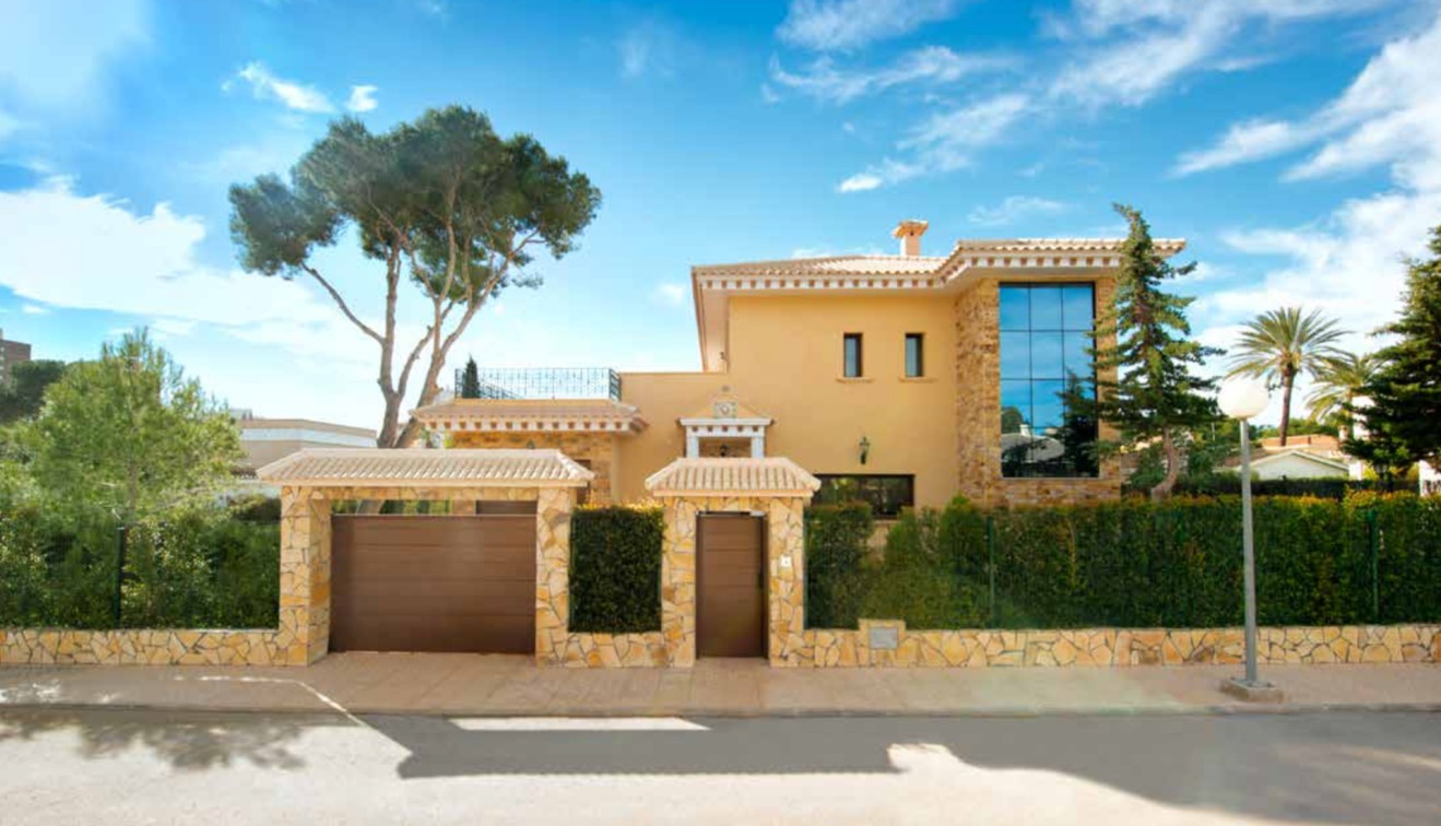 Sale - Villa - Campoamor