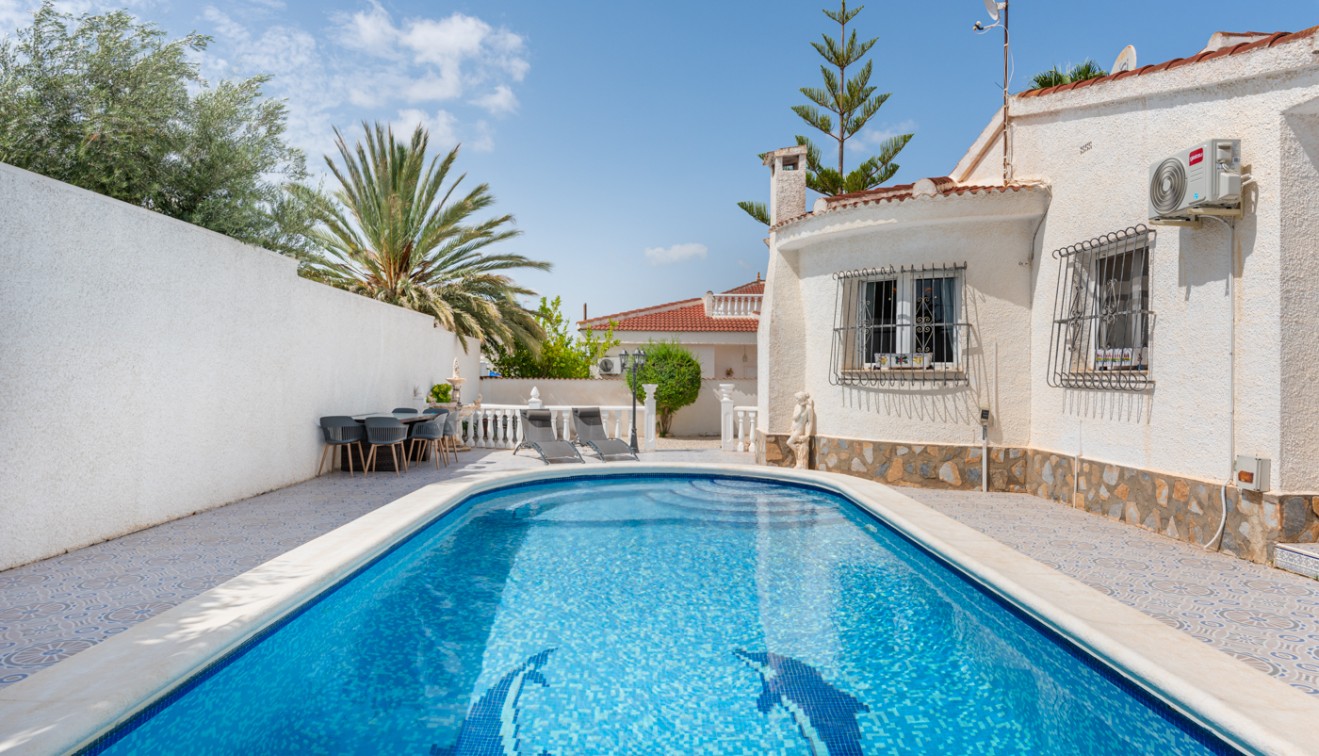 Sale - Villa - Ciudad Quesada - Rojales