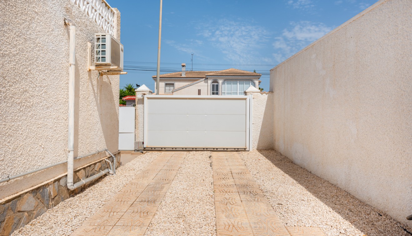 Sale - Villa - Ciudad Quesada - Rojales