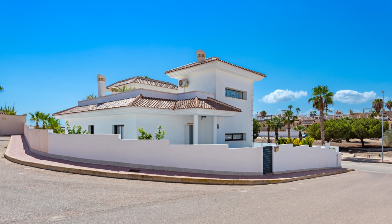 Sale - Villa - Ciudad Quesada - Rojales