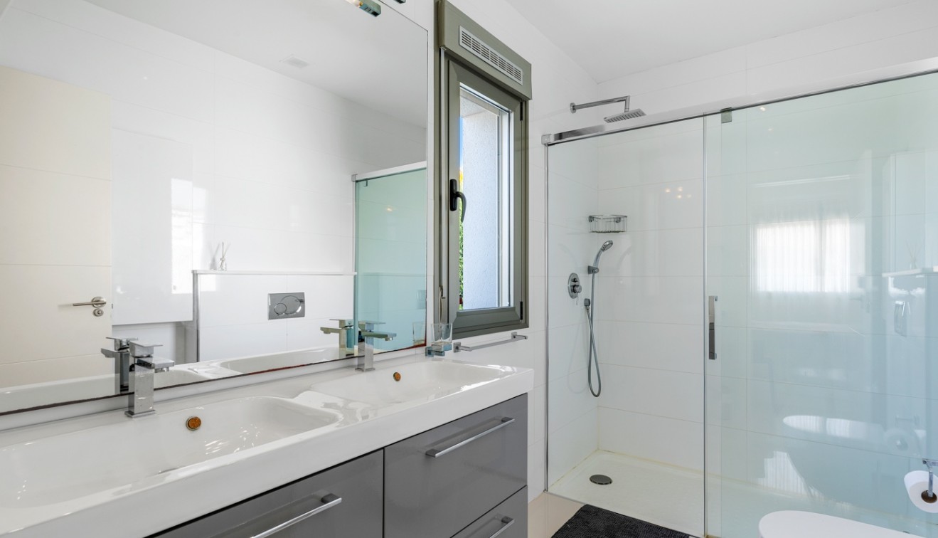 Sale - Villa - Ciudad Quesada - Rojales