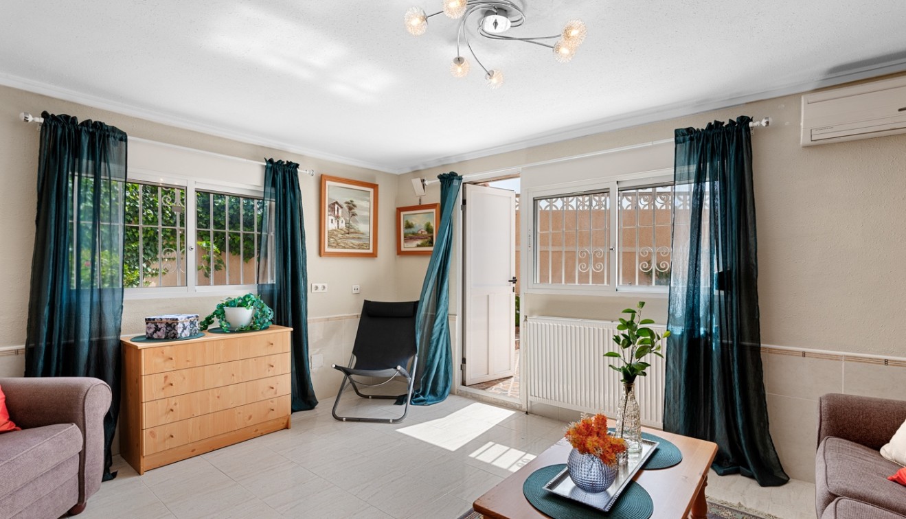 Sale - Villa - Ciudad Quesada - Rojales