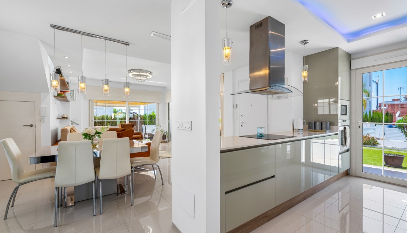 Sale - Villa - Ciudad Quesada - Rojales