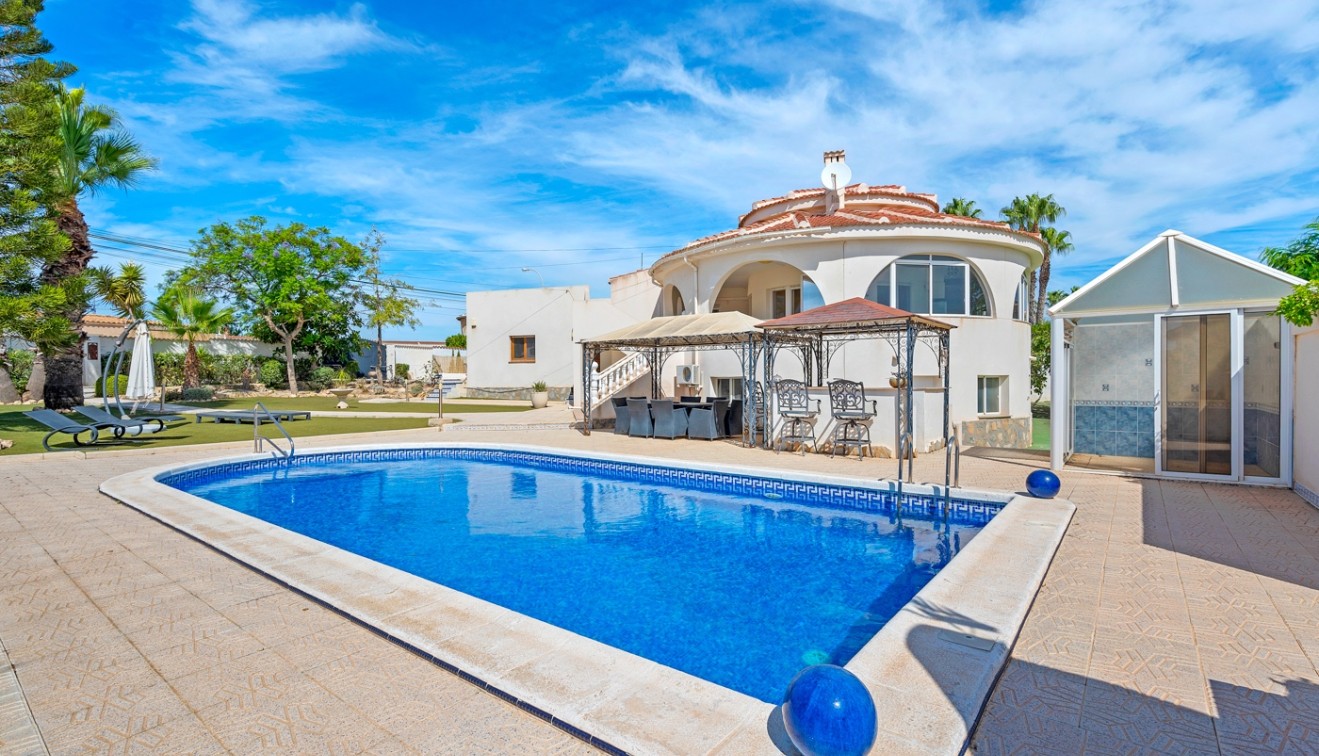Sale - Villa - Ciudad Quesada - Rojales