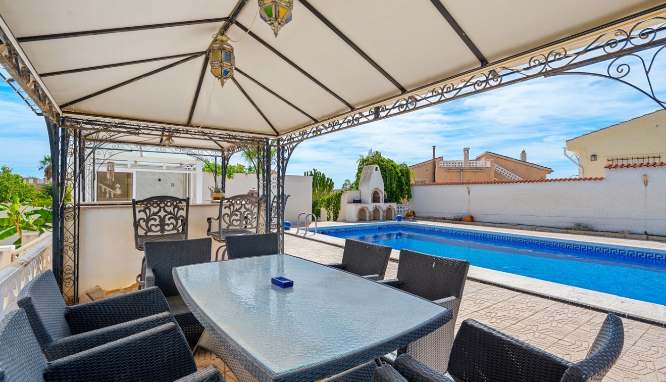 Sale - Villa - Ciudad Quesada - Rojales