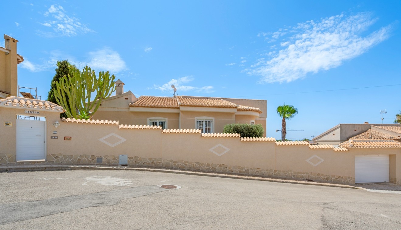Sale - Villa - Ciudad Quesada - Rojales