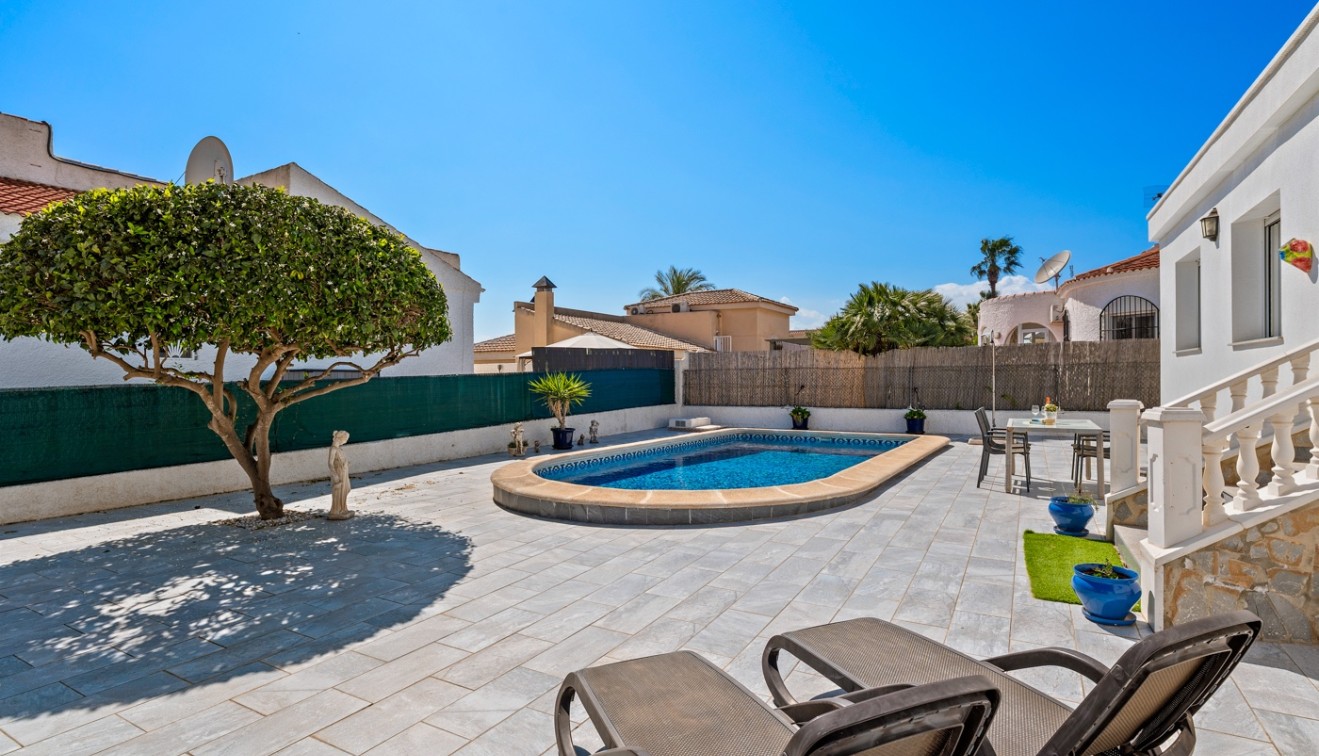 Sale - Villa - Ciudad Quesada - Rojales