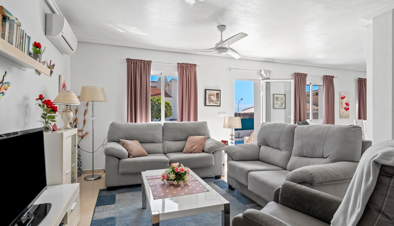 Sale - Villa - Ciudad Quesada - Rojales