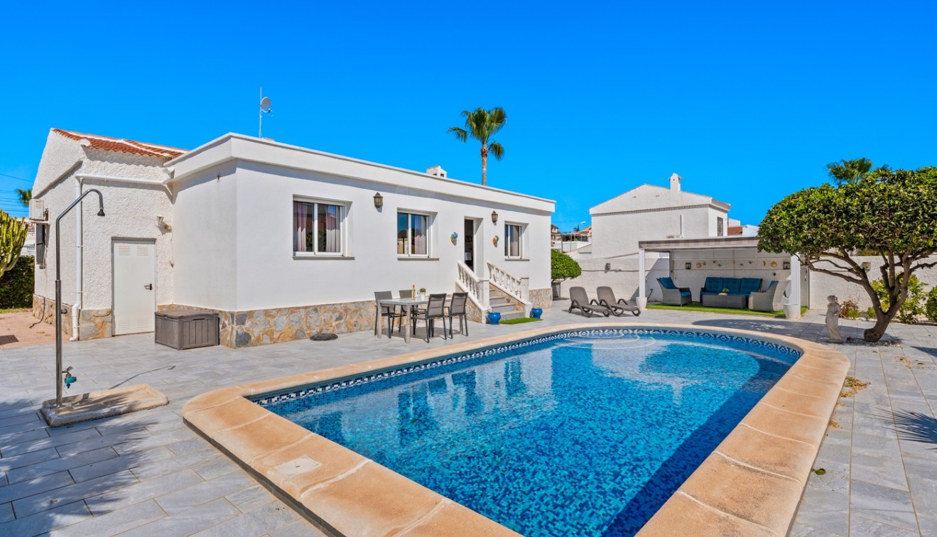 Sale - Villa - Ciudad Quesada - Rojales