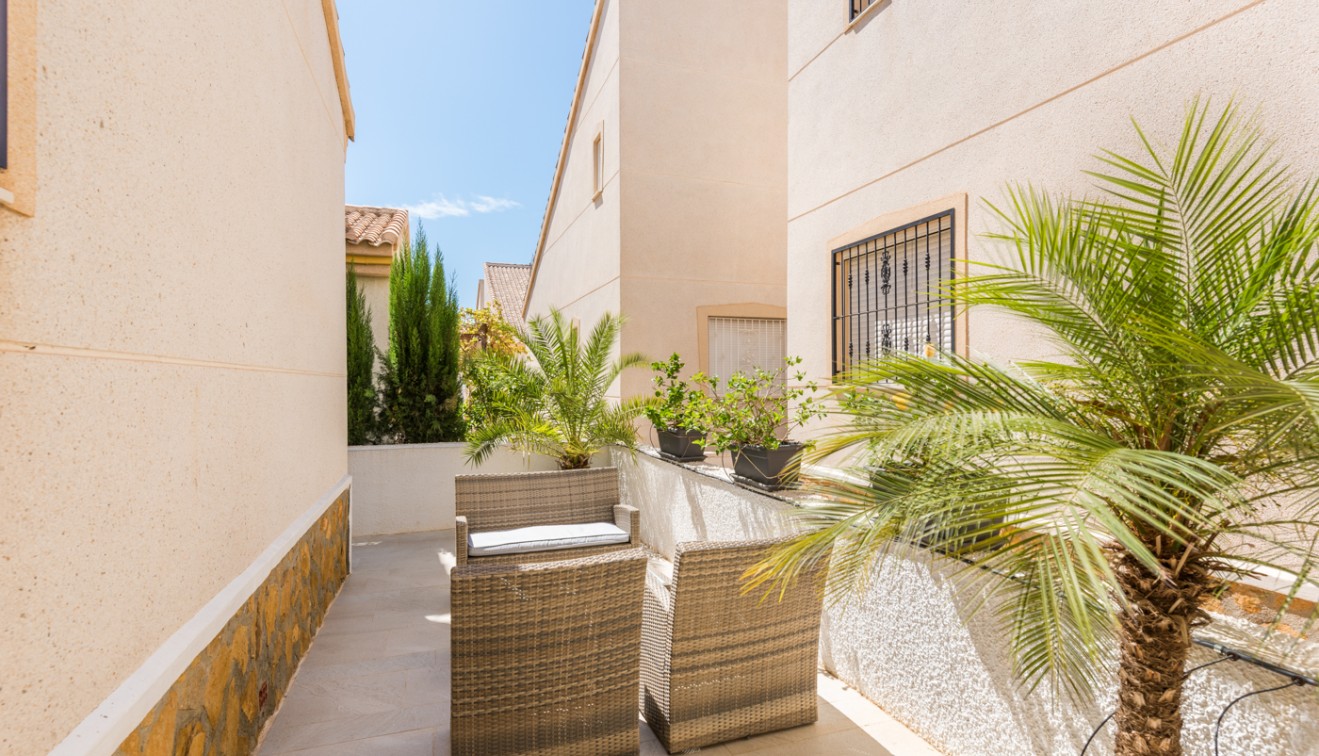 Sale - Villa - Ciudad Quesada - Rojales