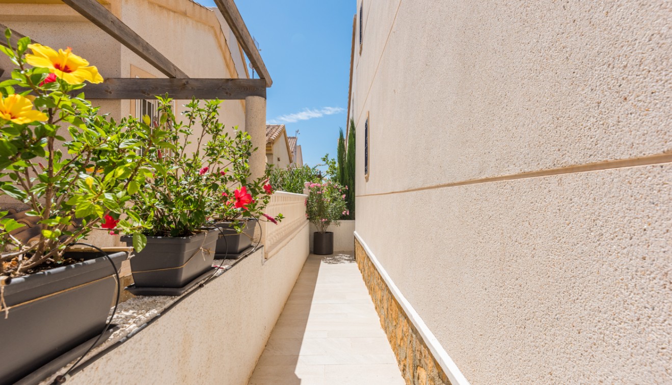 Sale - Villa - Ciudad Quesada - Rojales