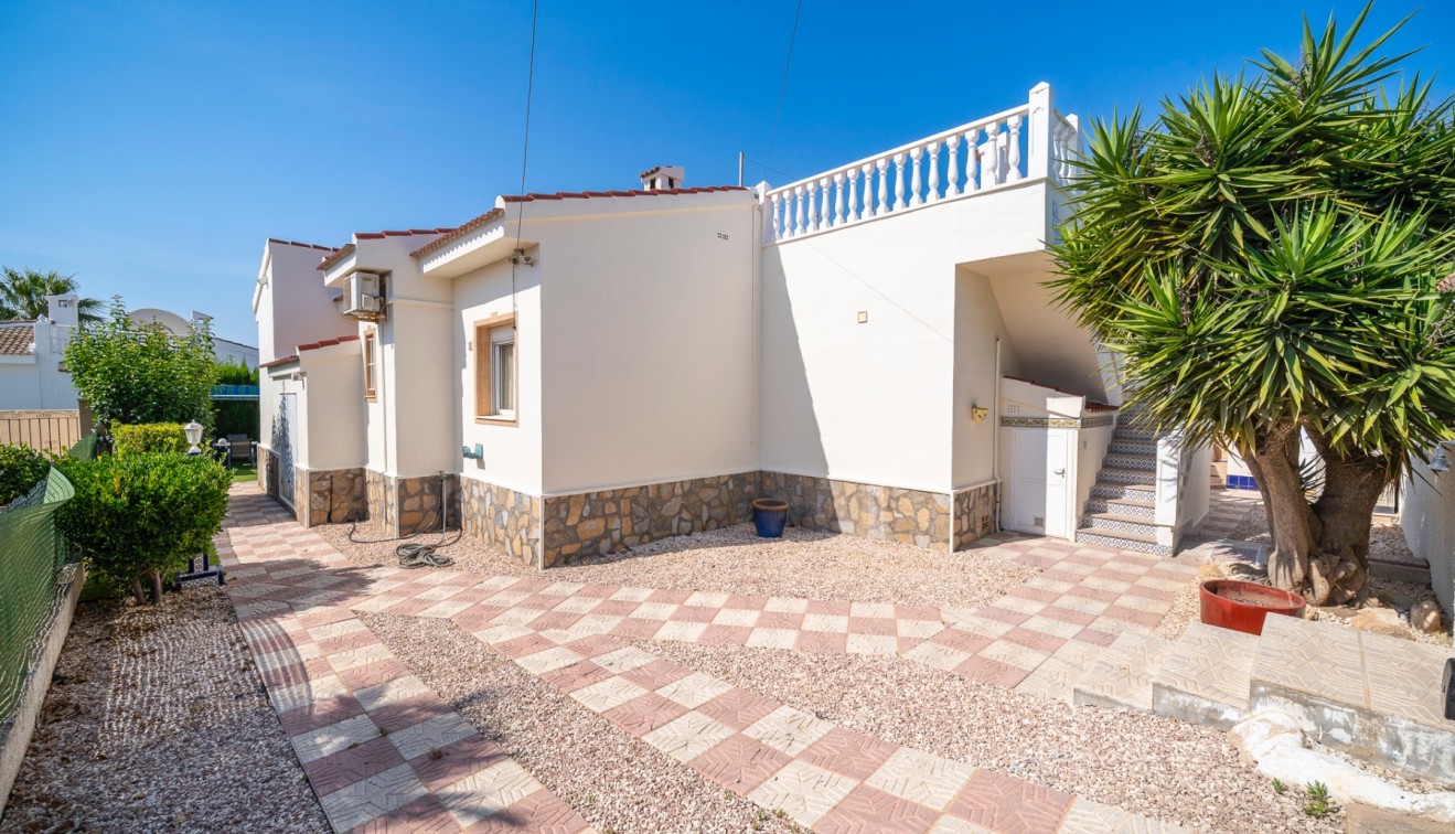 Sale - Villa - Ciudad Quesada - Rojales