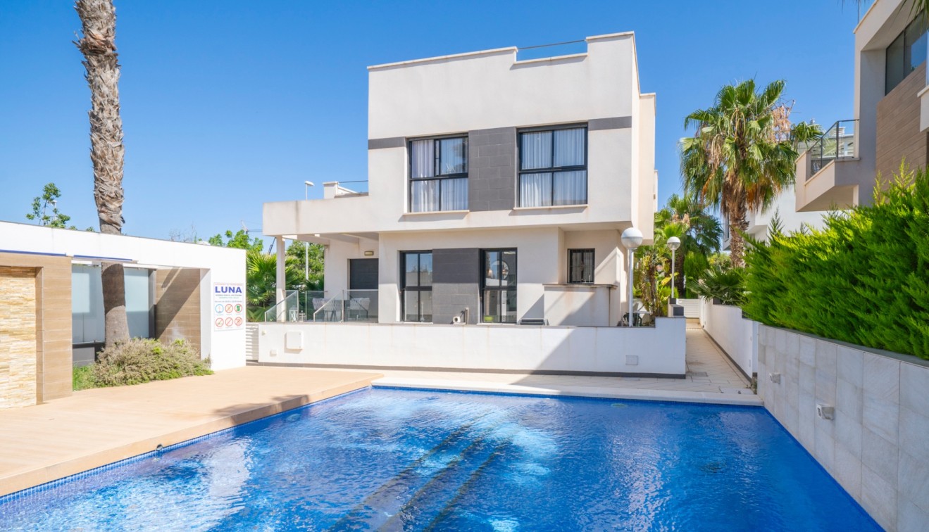 Sale - Villa - Ciudad Quesada - Rojales
