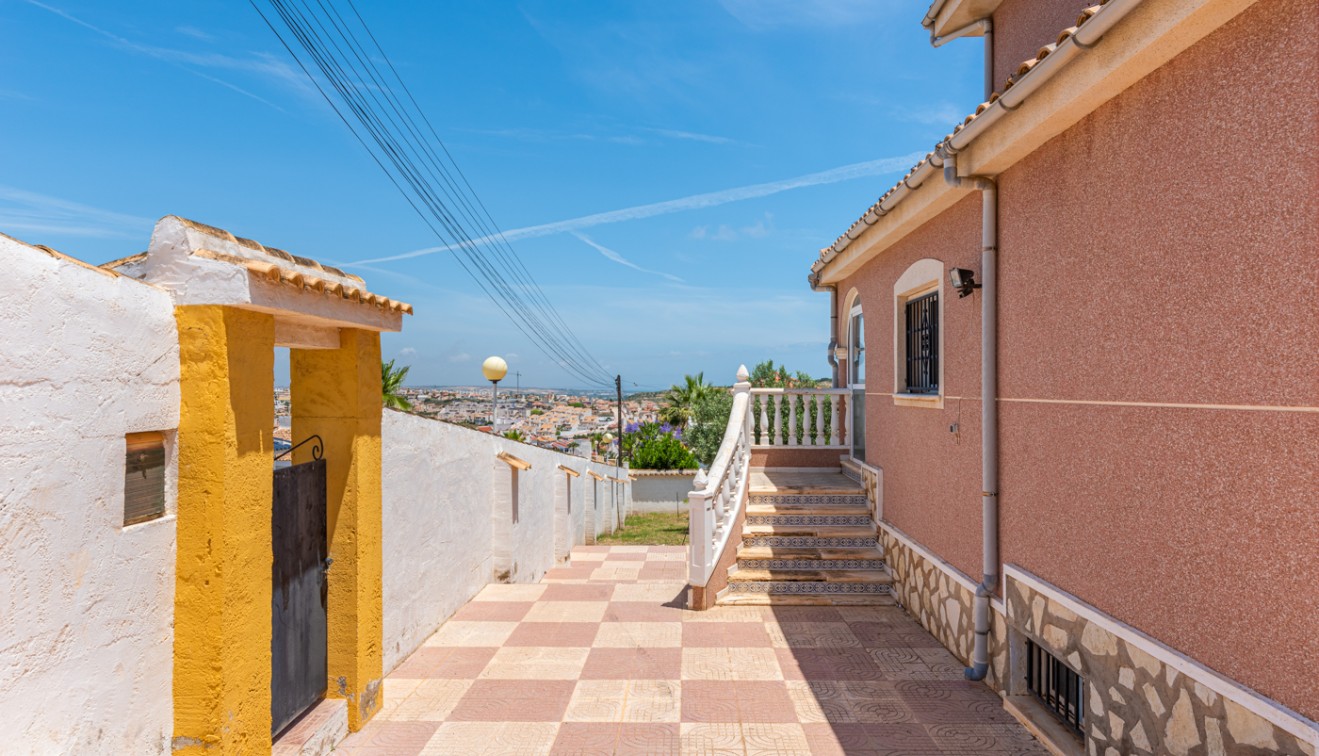 Sale - Villa - Ciudad Quesada - Rojales