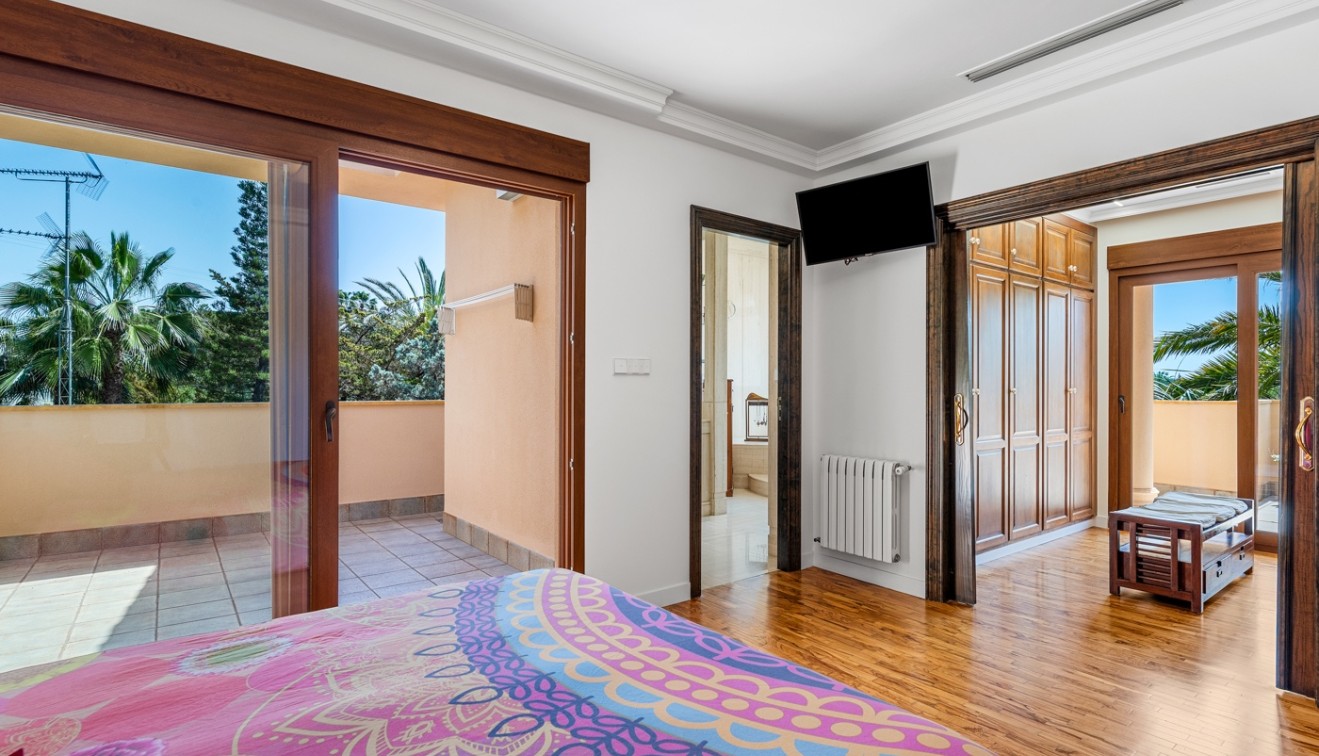 Sale - Villa - Elche/Elx