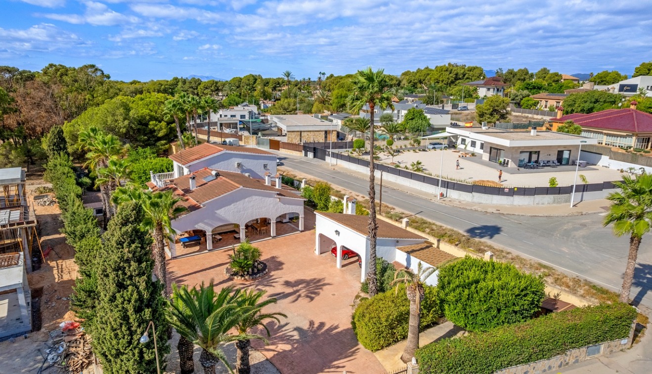 Sale - Villa - Elche/Elx