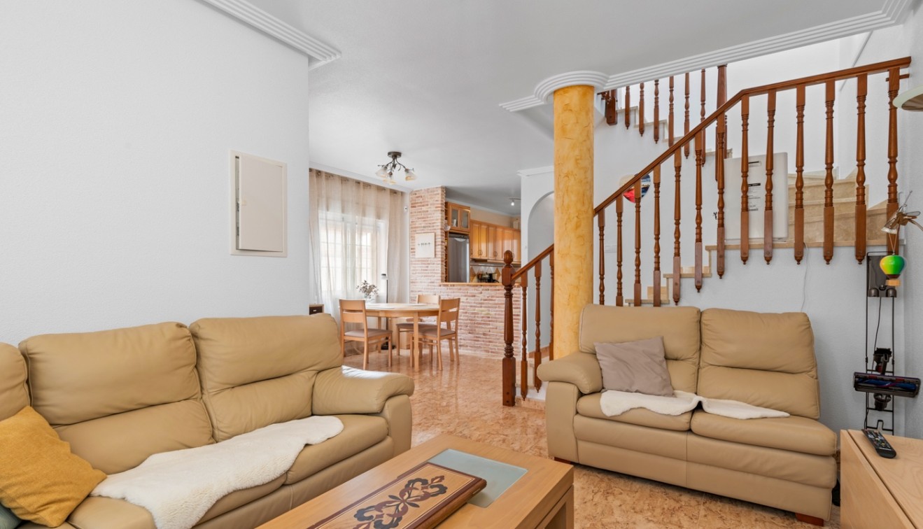 Sale - Villa - Guardamar del Segura