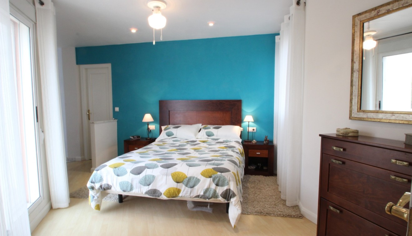 Sale - Villa - Guardamar del Segura