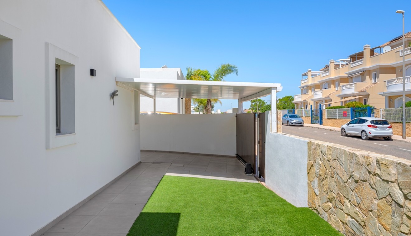 Sale - Villa - La Marina
