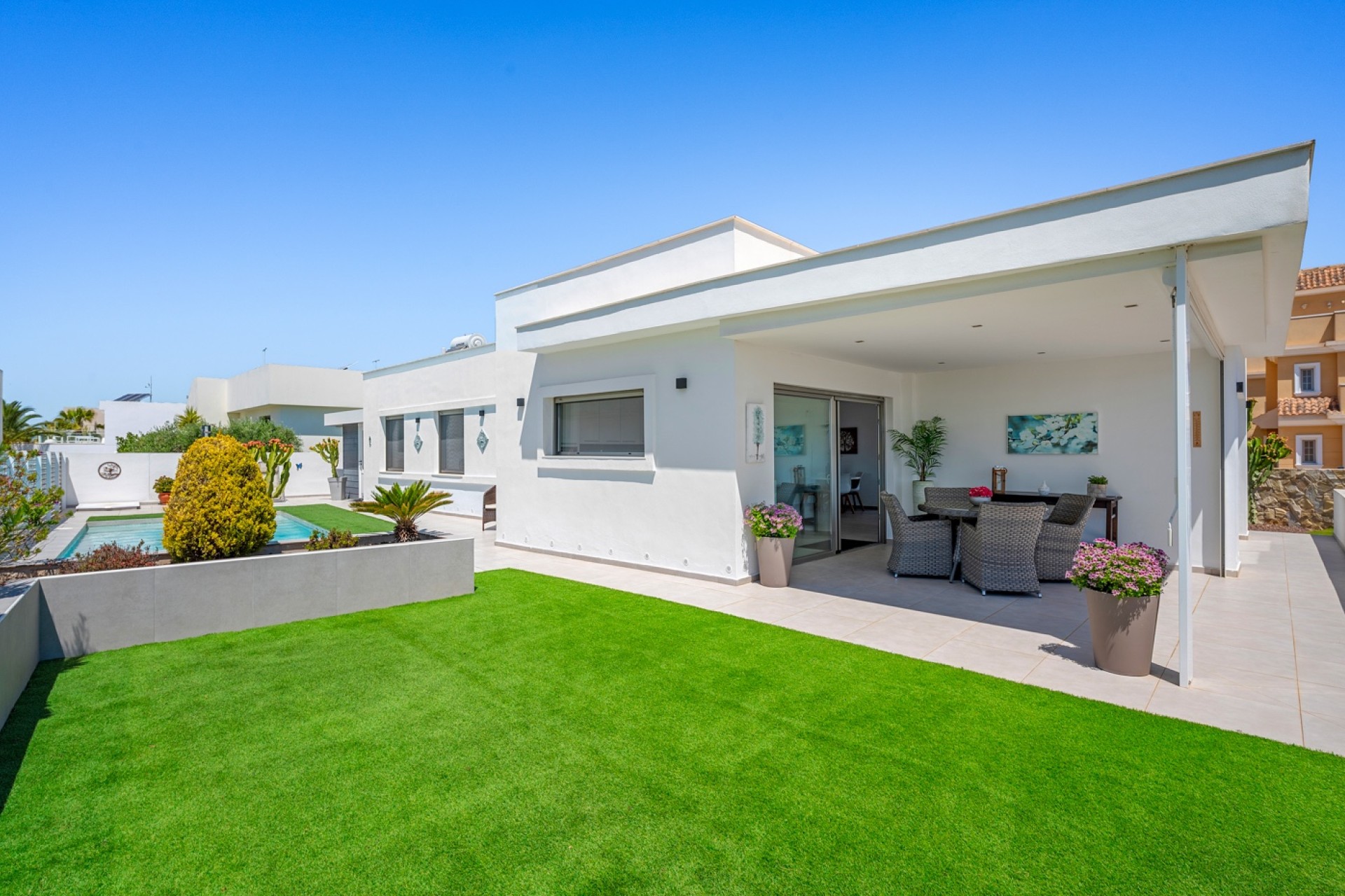 Sale - Villa - La Marina