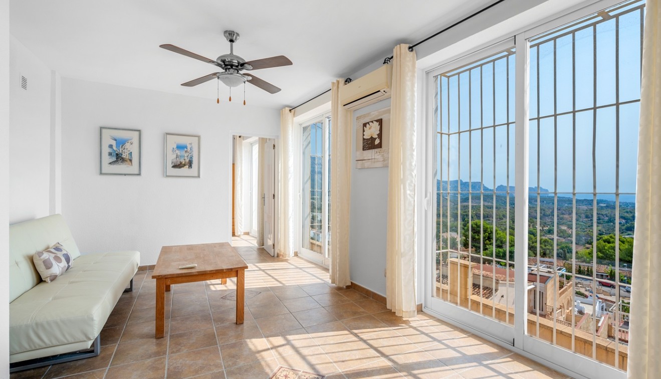 Sale - Villa - La Nucia - El tossal