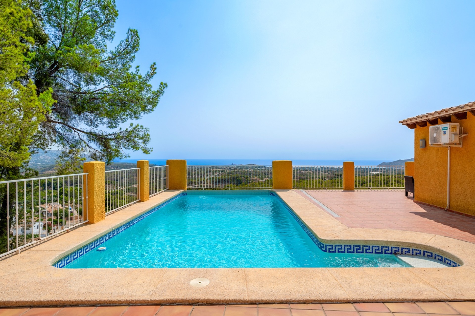 Sale - Villa - La Nucia - El tossal