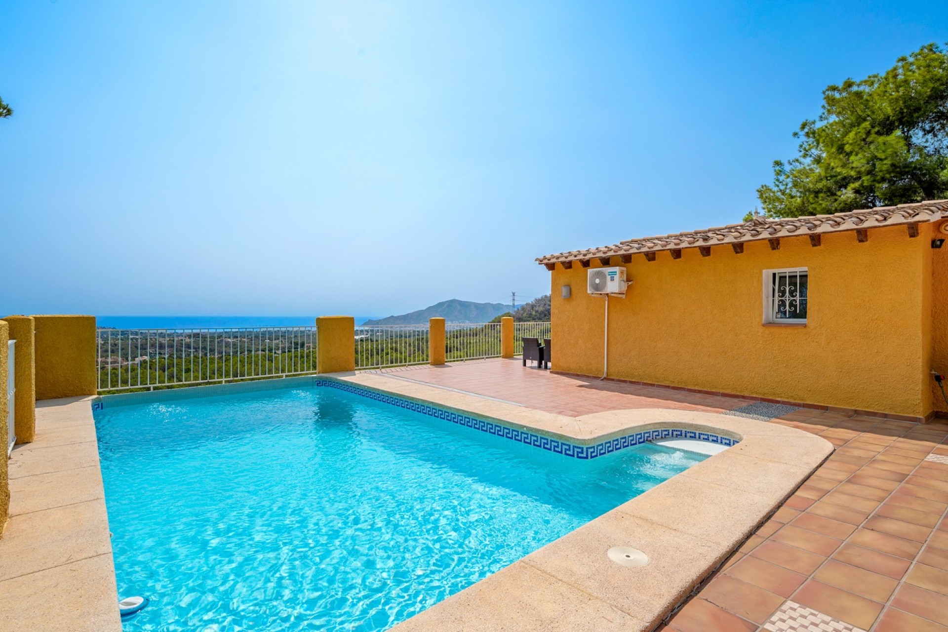 Sale - Villa - La Nucia - El tossal