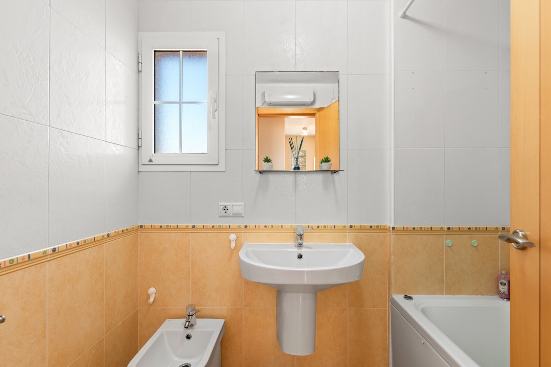 Sale - Villa - La Nucia - La nucia