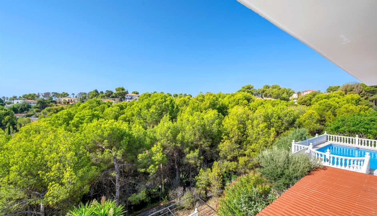 Sale - Villa - La Nucia - La nucia