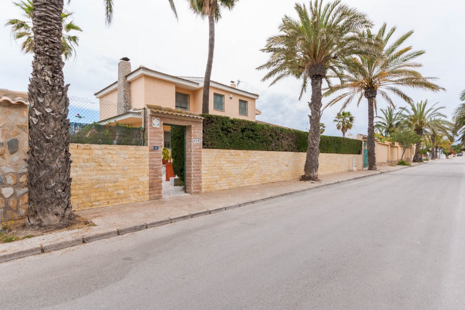 Sale - Villa - La Zenia