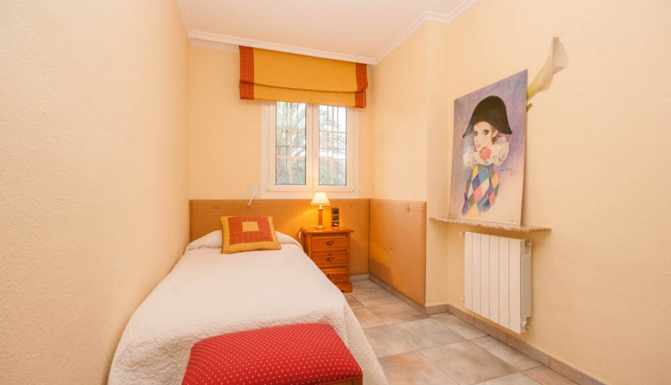 Sale - Villa - La Zenia