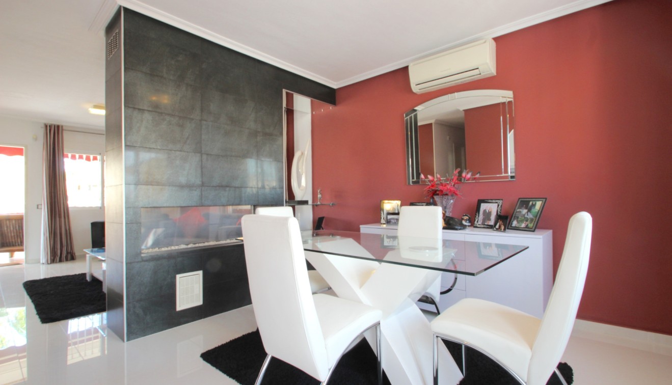 Sale - Villa - Lo Crispin