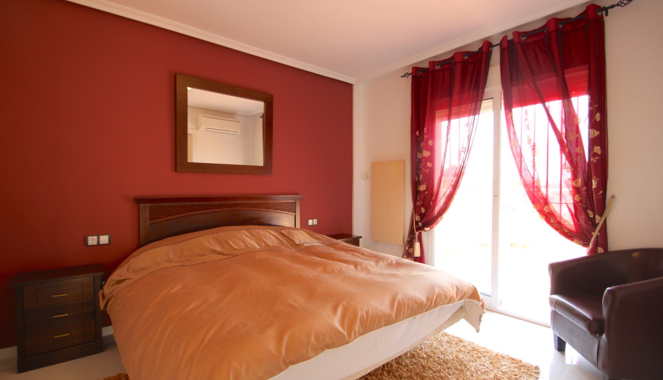 Sale - Villa - Lo Crispin