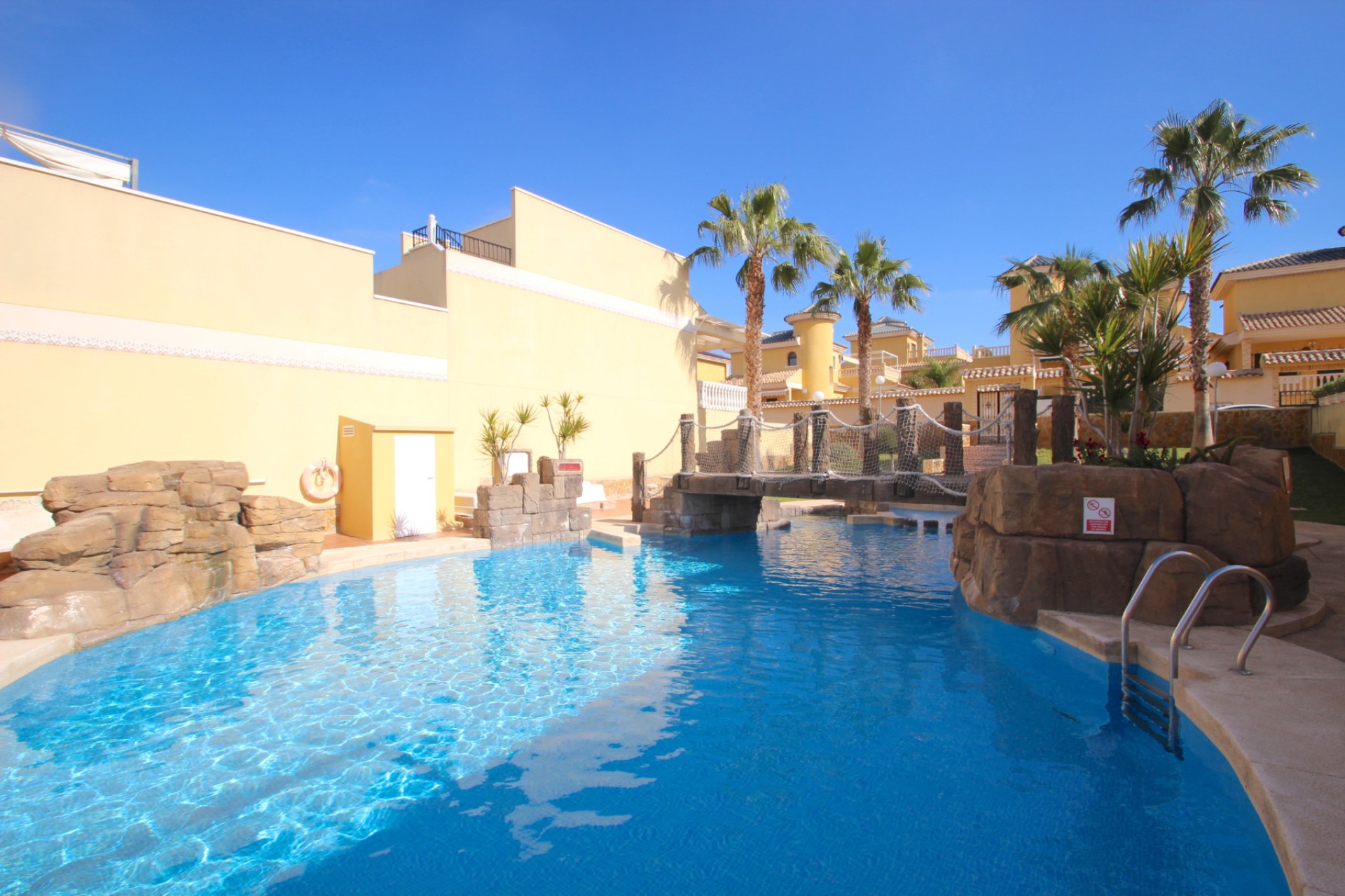 Sale - Villa - Lo Crispin