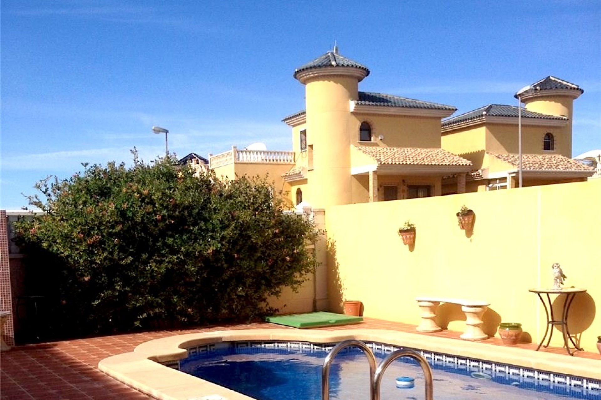 Sale - Villa - Lo Crispin