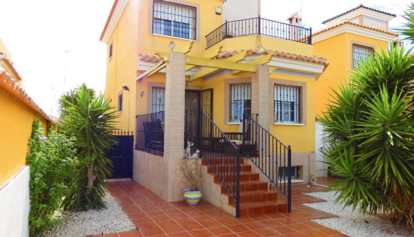 Sale - Villa - Lo Crispin