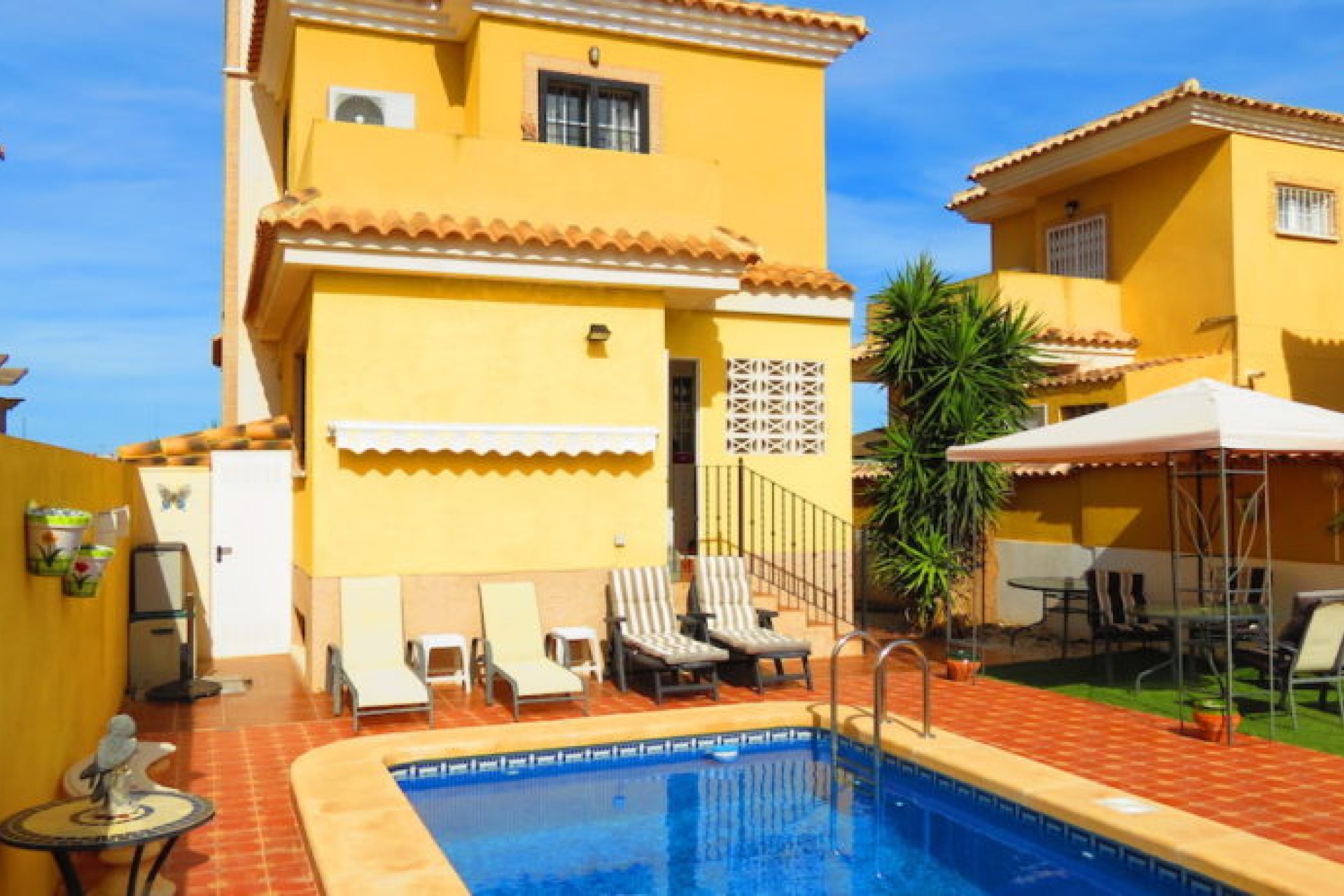 Sale - Villa - Lo Crispin