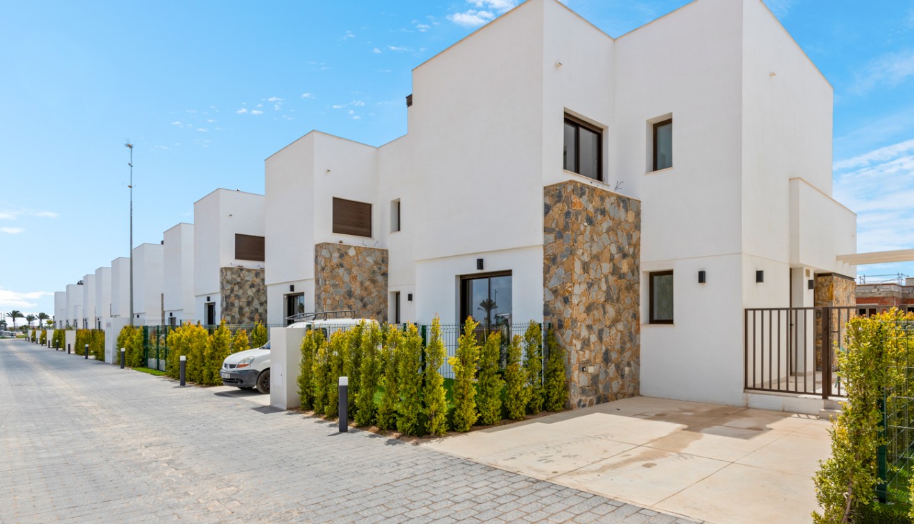 Sale - Villa - Los Alcázares