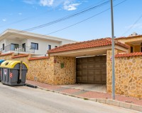 Sale - Villa - Los Balcones